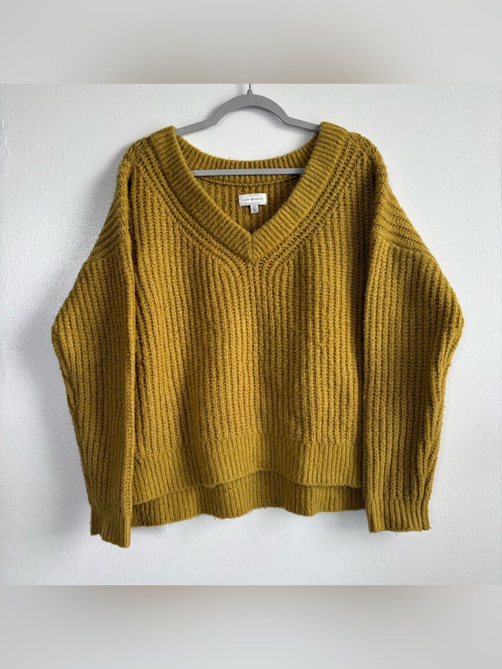 Lucky Brand Mustard Yellow Solid V-Neck Knit Pullover Sweater Women’s L/G